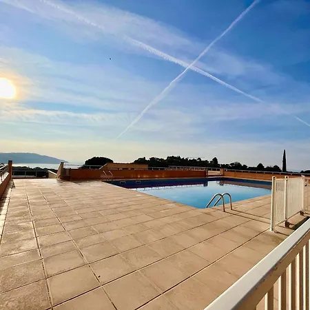 De Charme Avec Terrasse, Piscine Et Tennis A - Fr-1-226b-236 * La Croix-Valmer